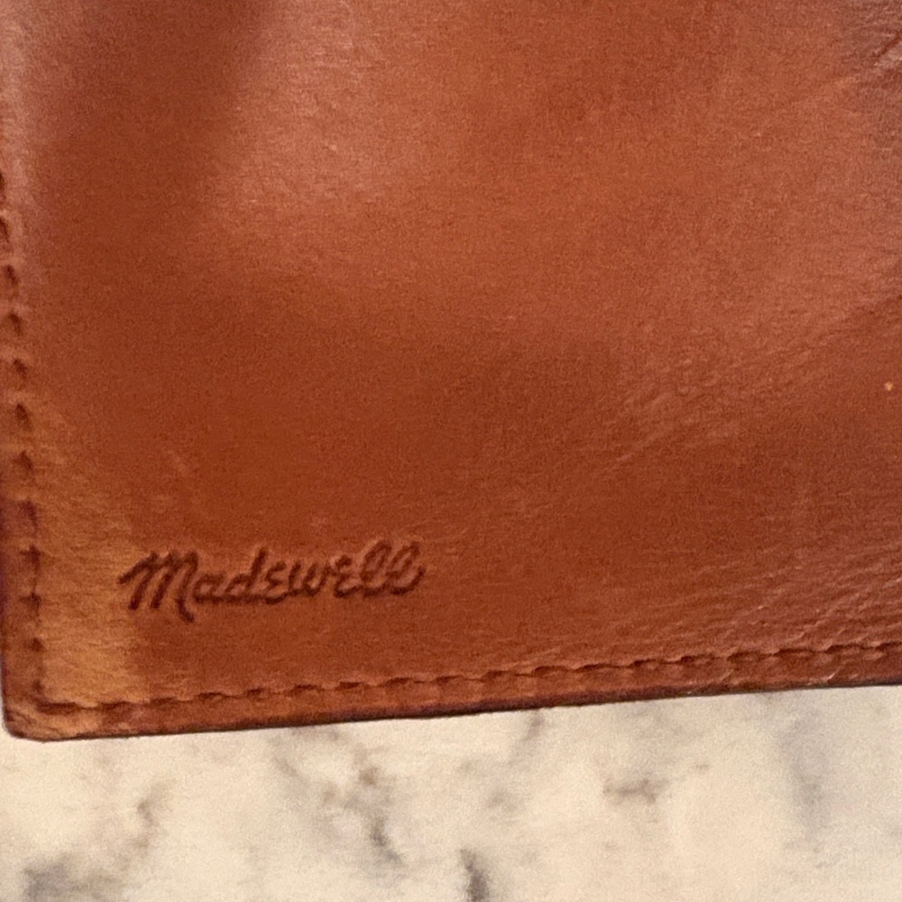 Brown Leather Snap Wallet. Madewell. Euc - Picture 4 of 5